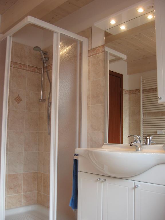 Apartament Casa Rondine Molveno Pokój zdjęcie